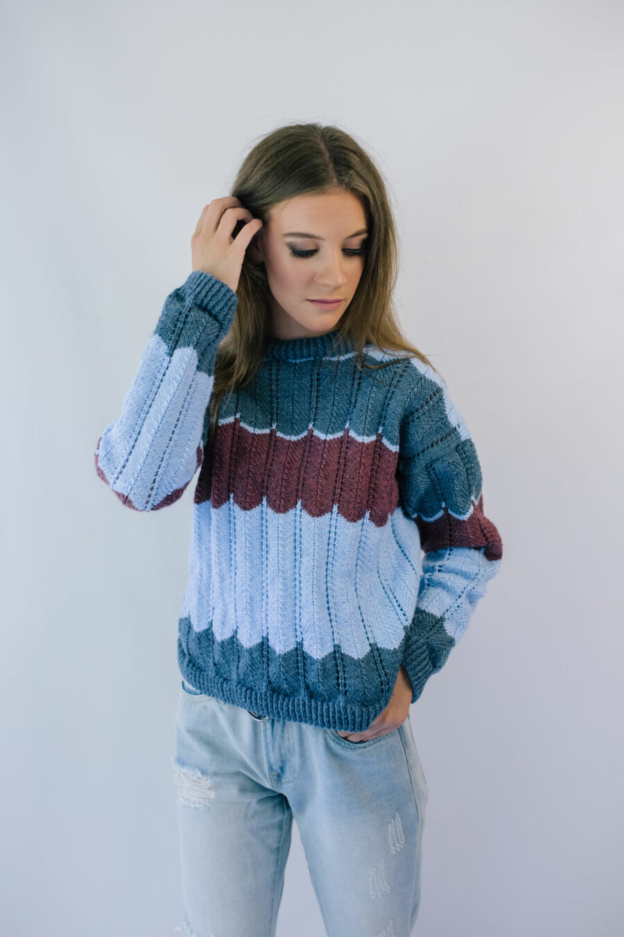7825 - Chevron Pullover